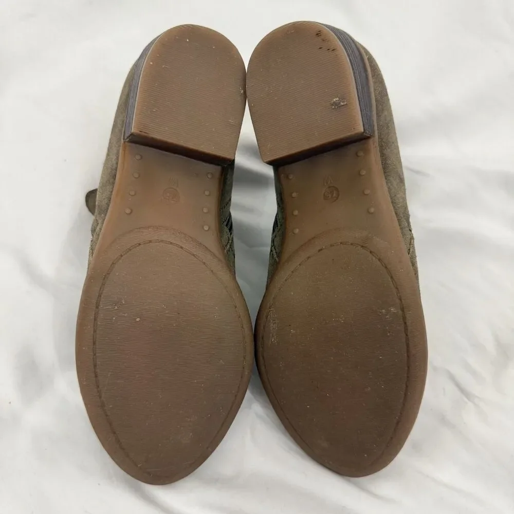 DIBA Layla Suede Bootie 7.5 Taupe Brown Low Heel Almond Toe Zip EUC